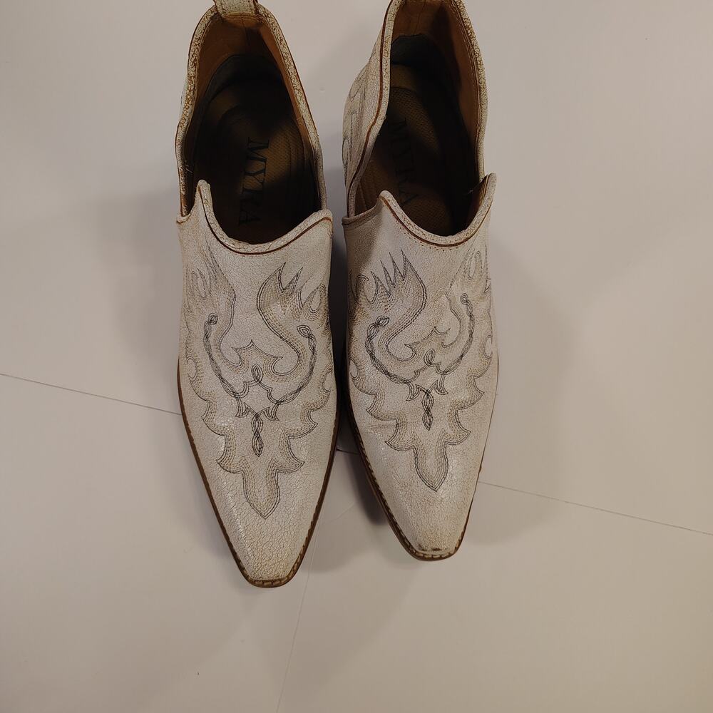 Myra Yipple Western Leather Booties size 9, crackle leather - Picture 16 of 16